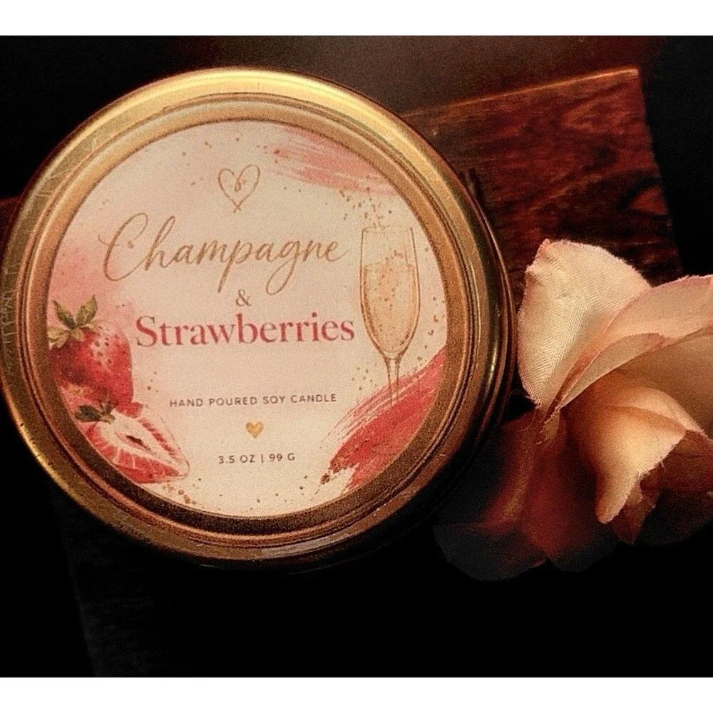 Beautiful Handmade Soy Candle Strawberry & Champagne Scented In Gold Tin Glitter